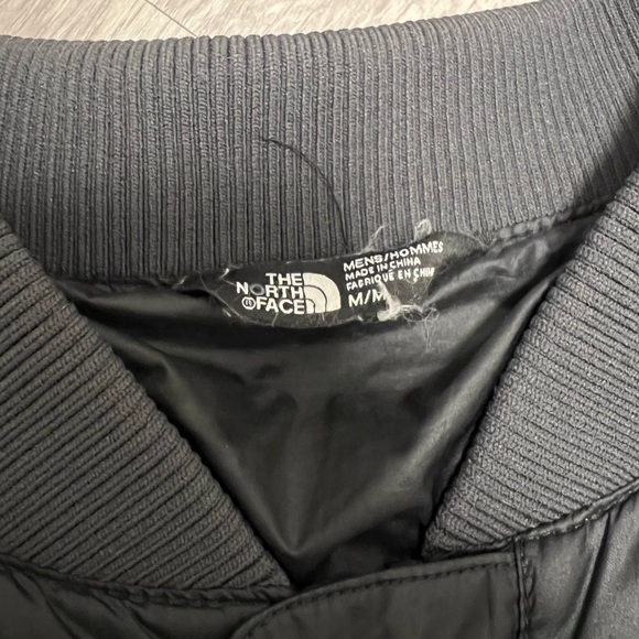The North Face Puffer Bomber Jacket - Picture 3 of 5